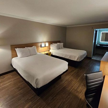 Days Inn By Wyndham Wilmington Brandywine Talleyville Екстер'єр фото