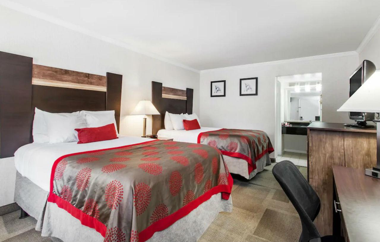 Days Inn By Wyndham Wilmington Brandywine Talleyville Екстер'єр фото